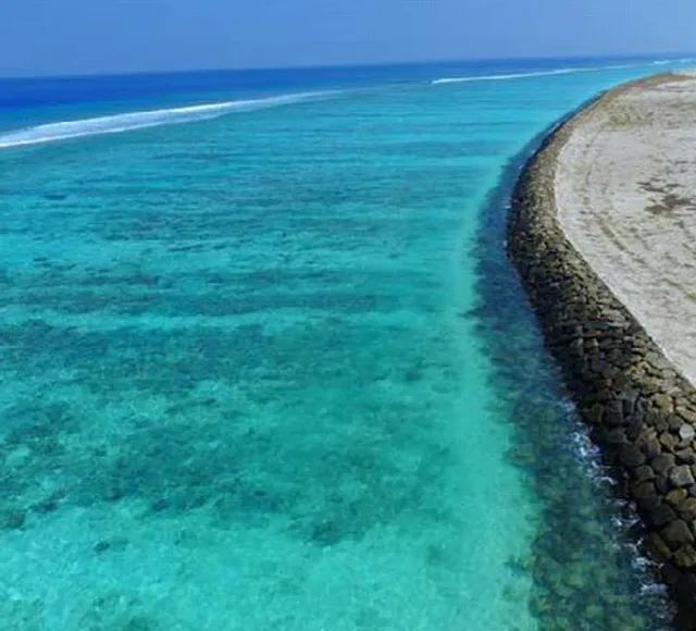 Hulhumale Phase 2 Development : Coastal Protection works